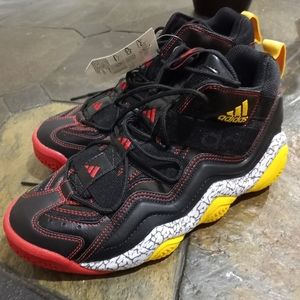 2000 Adidas Art G56192  Basketball shoe